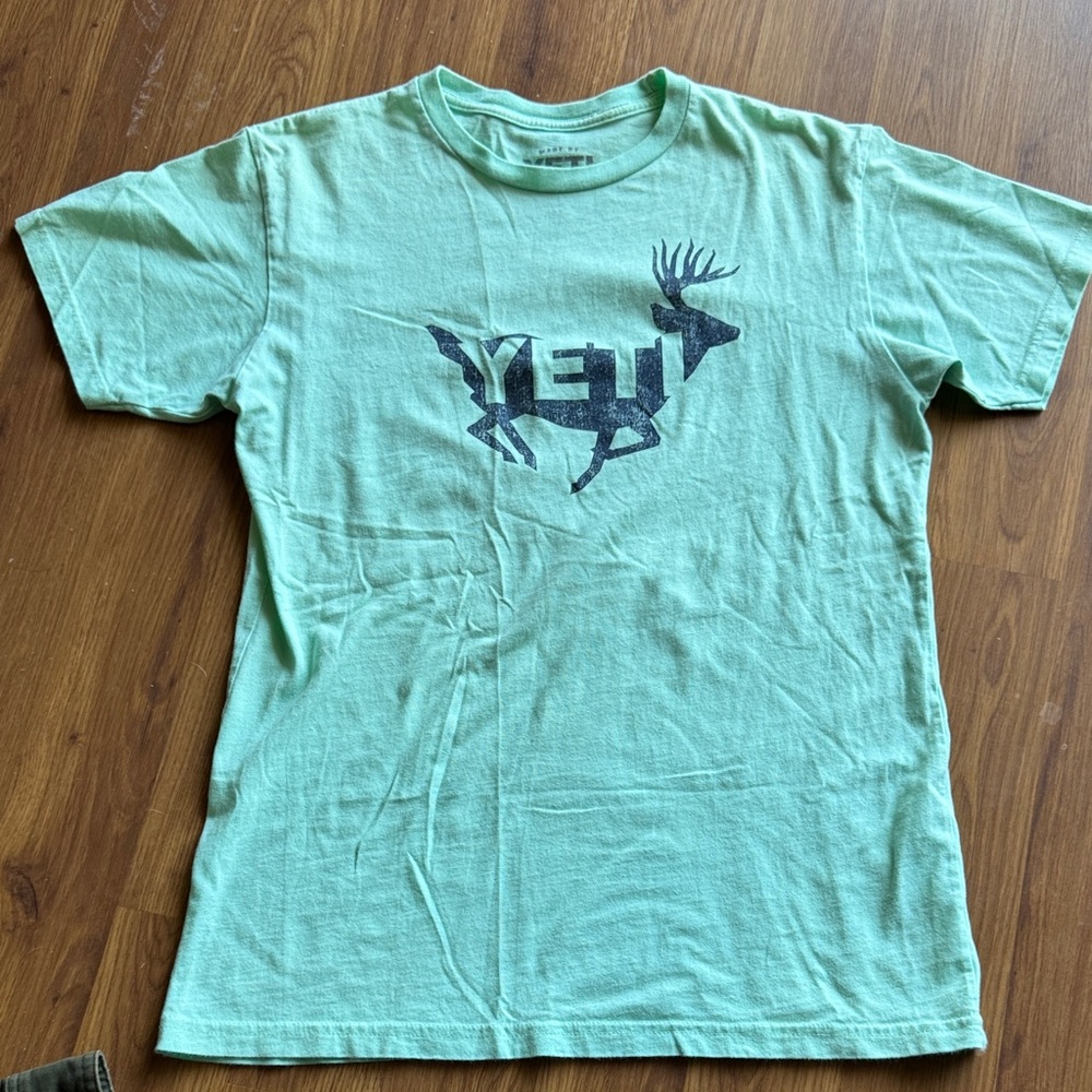 Yeti Mint Green Tee with Navy Deer Logo